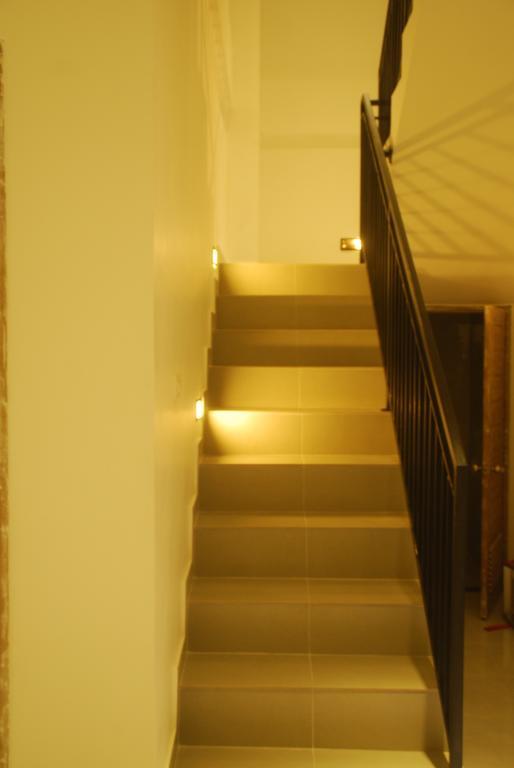 Sugiras Living Hotel Denpasa Buitenkant foto